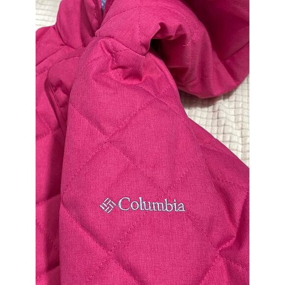 Children’s Columbia Pink Snowsuit. Size 6-12 Months - Picture 9 of 11